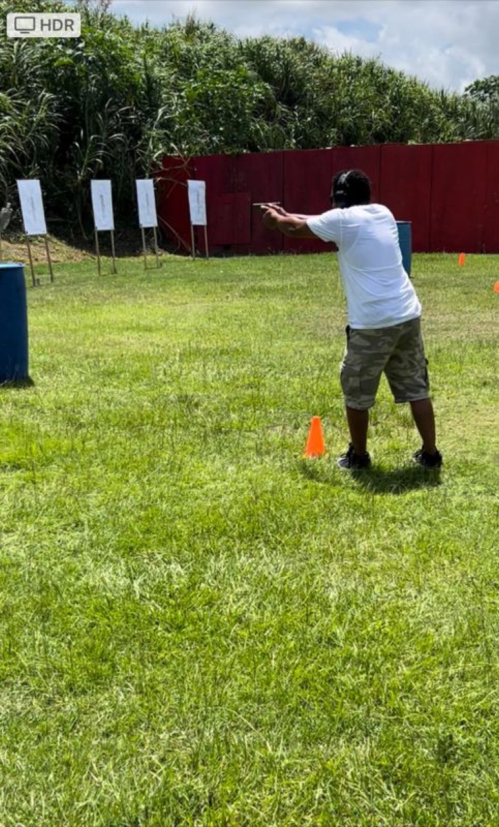 Defensive pistol training at 360 Tactical Miami (photo 2)