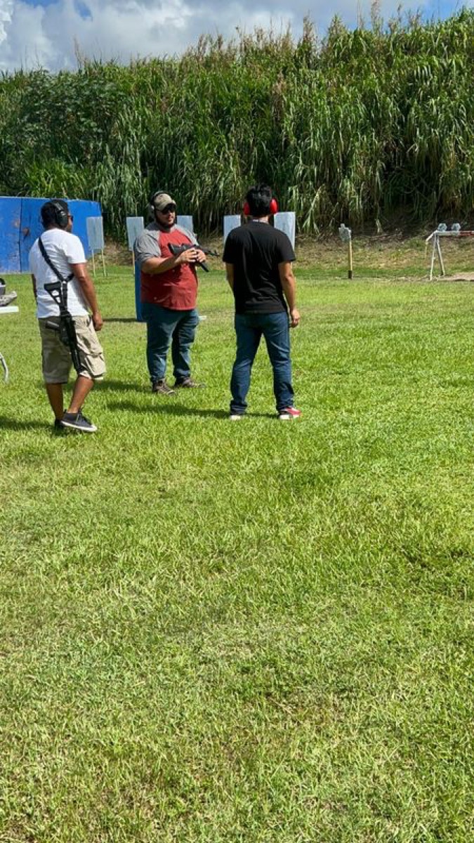 Defensive pistol training at 360 Tactical Miami (photo 16)
