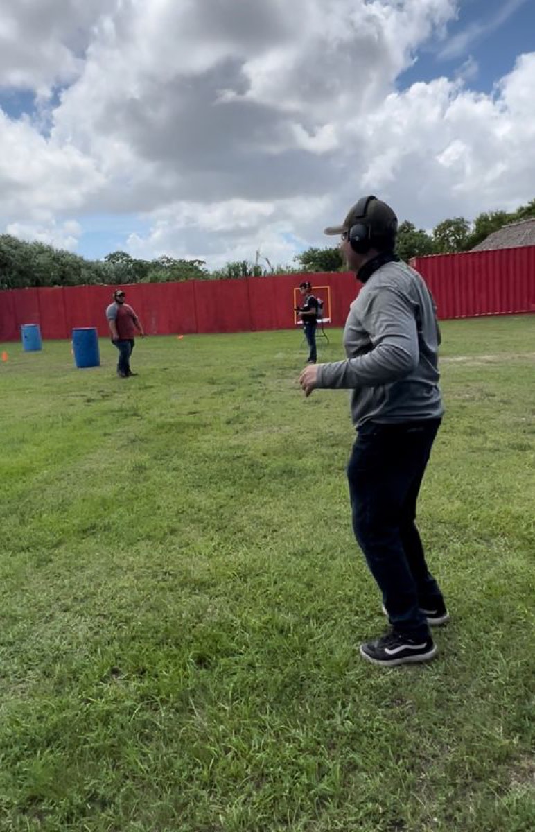 Defensive pistol training at 360 Tactical Miami (photo 20)