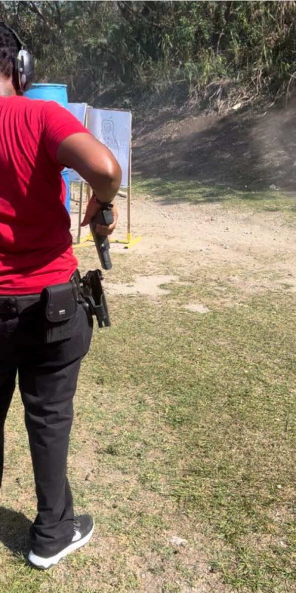 Defensive pistol training at 360 Tactical Miami (photo 45)