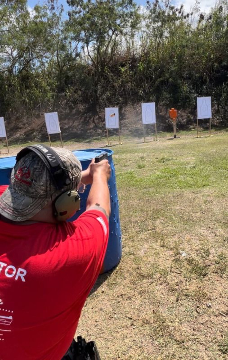 Defensive pistol training at 360 Tactical Miami (photo 48)
