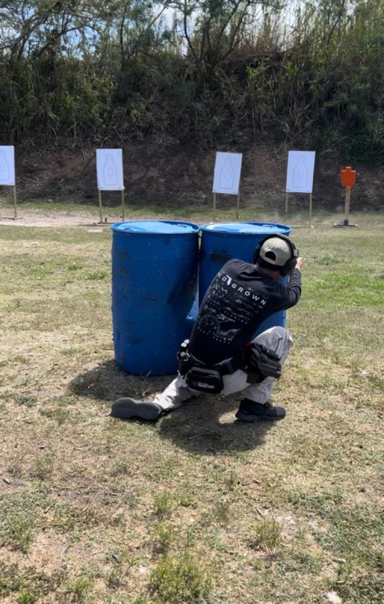 Defensive pistol training at 360 Tactical Miami (photo 51)