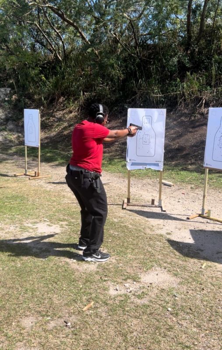 Defensive pistol training at 360 Tactical Miami (photo 63)