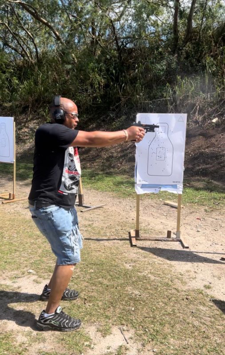 Defensive pistol training at 360 Tactical Miami (photo 65)