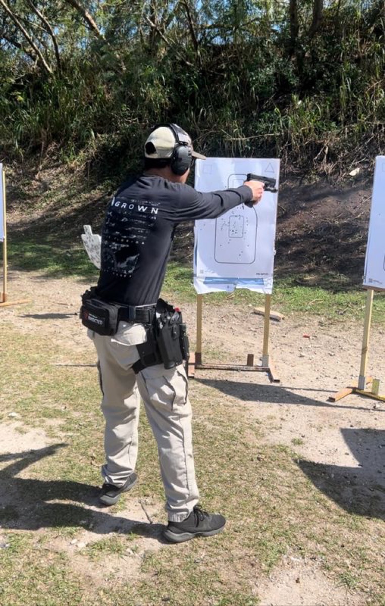Defensive pistol training at 360 Tactical Miami (photo 68)