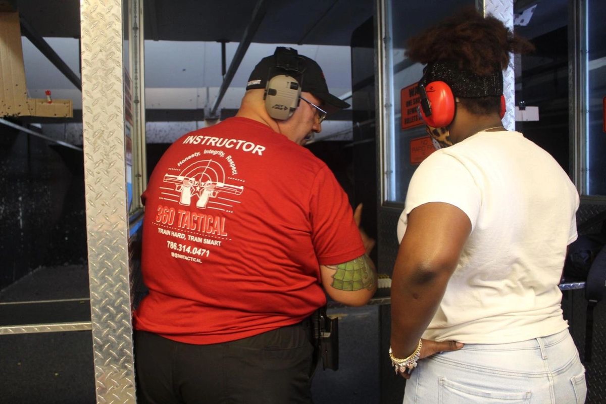 Group concealed carry class at 360 Tactical Miami (photo 19)