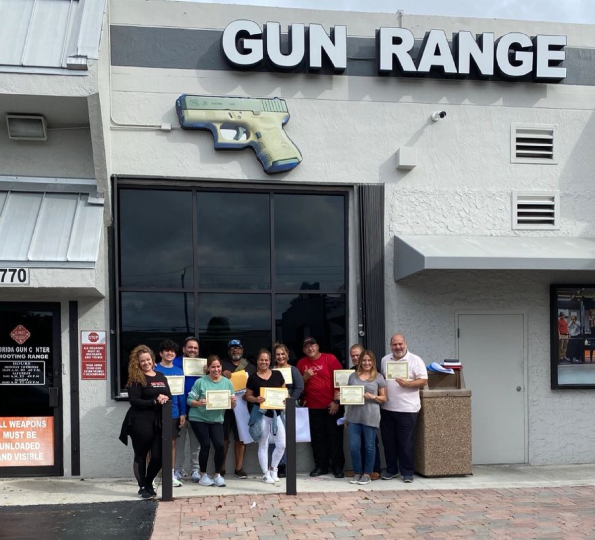 Group concealed carry class at 360 Tactical Miami (photo 37)