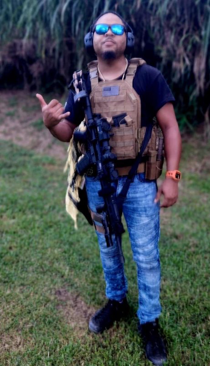 Low-light night training session at 360 Tactical Miami (photo 11)