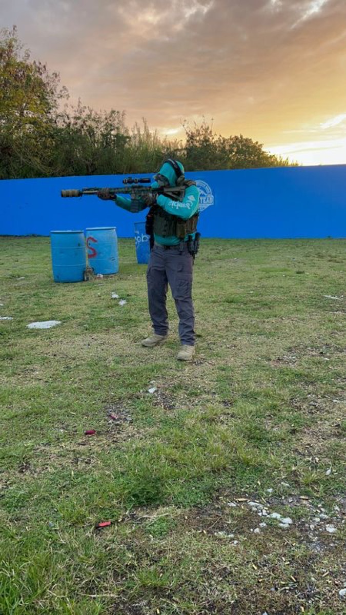 Tactical rifle training at 360 Tactical Miami (photo 13)
