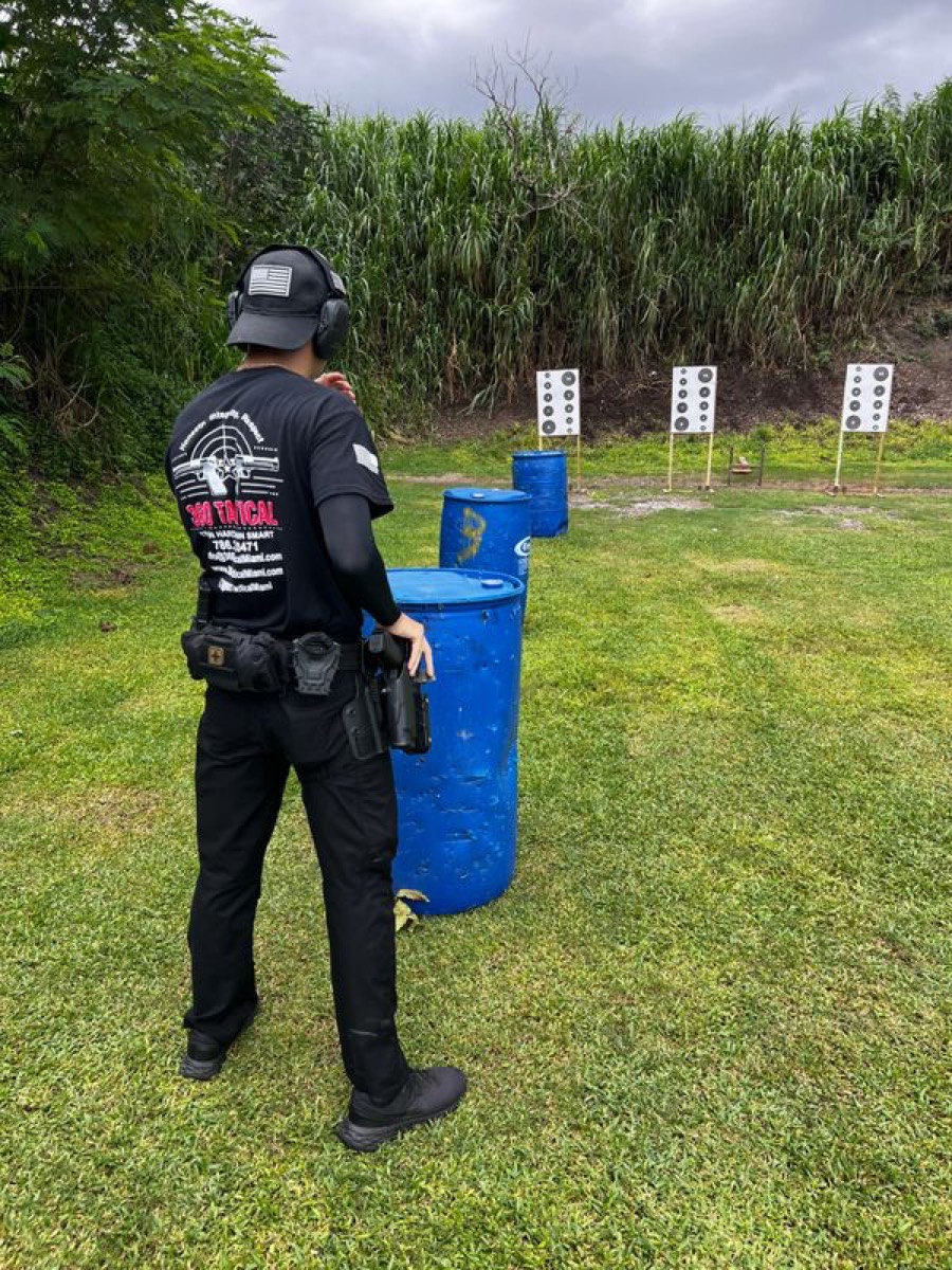 Tactical rifle training at 360 Tactical Miami (photo 30)